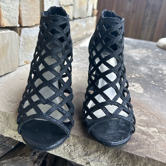 a.n.a Caroline Black Caged Heel with a bit of sparkly Sz-7.5. Ps - Picture 6 of 12